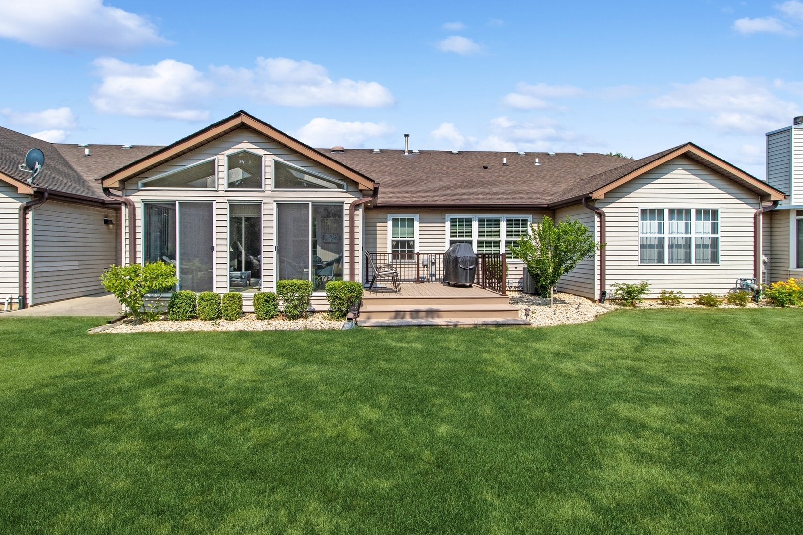 13817 S Magnolia Drive Unit: 13817