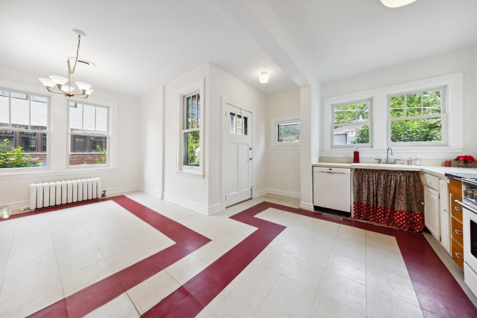 436 S Ashland Avenue
