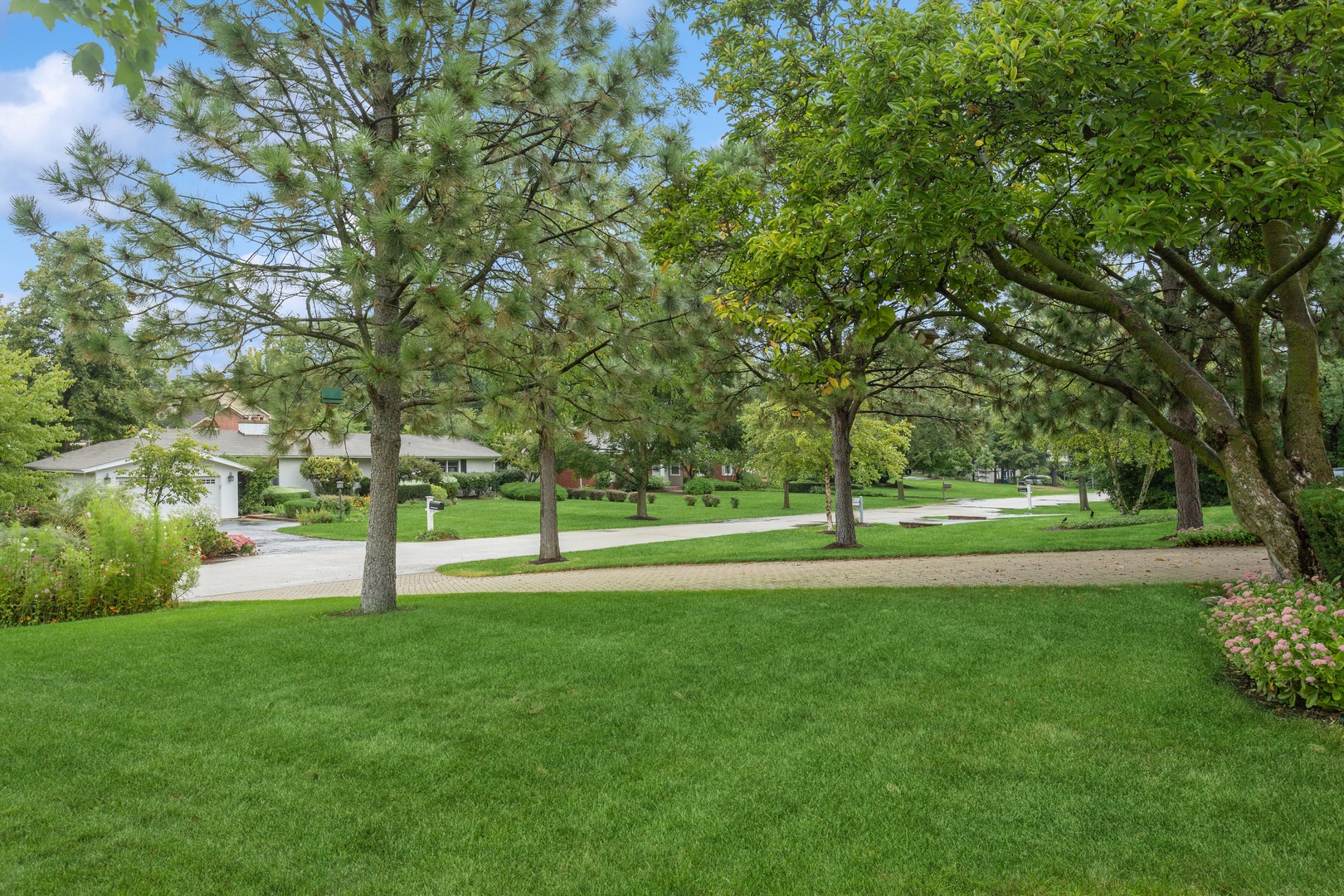 526 Bonnie Brae Road