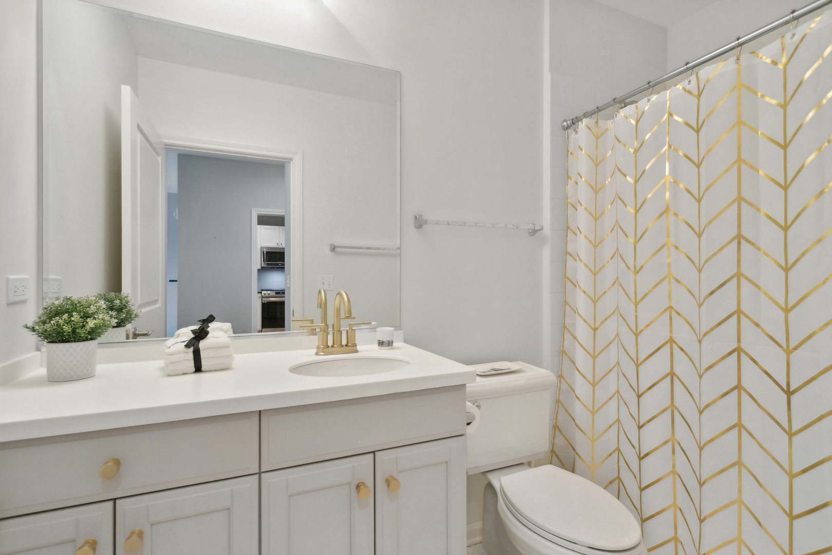 850 Village Center Drive Unit: 319