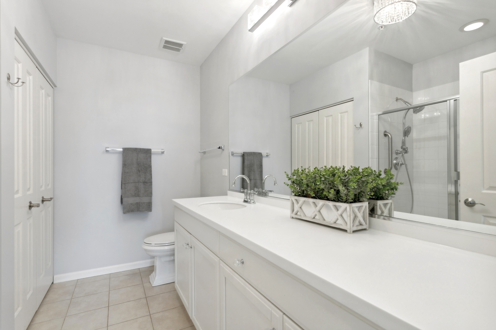 850 Village Center Drive Unit: 319