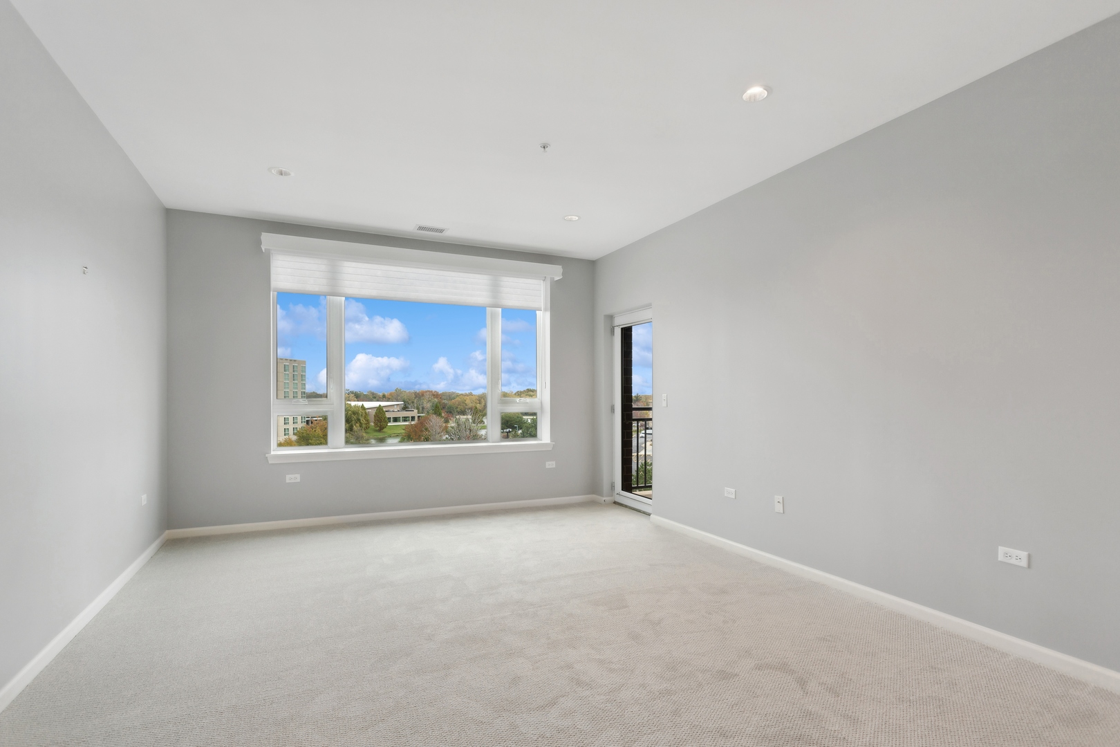 850 Village Center Drive Unit: 319