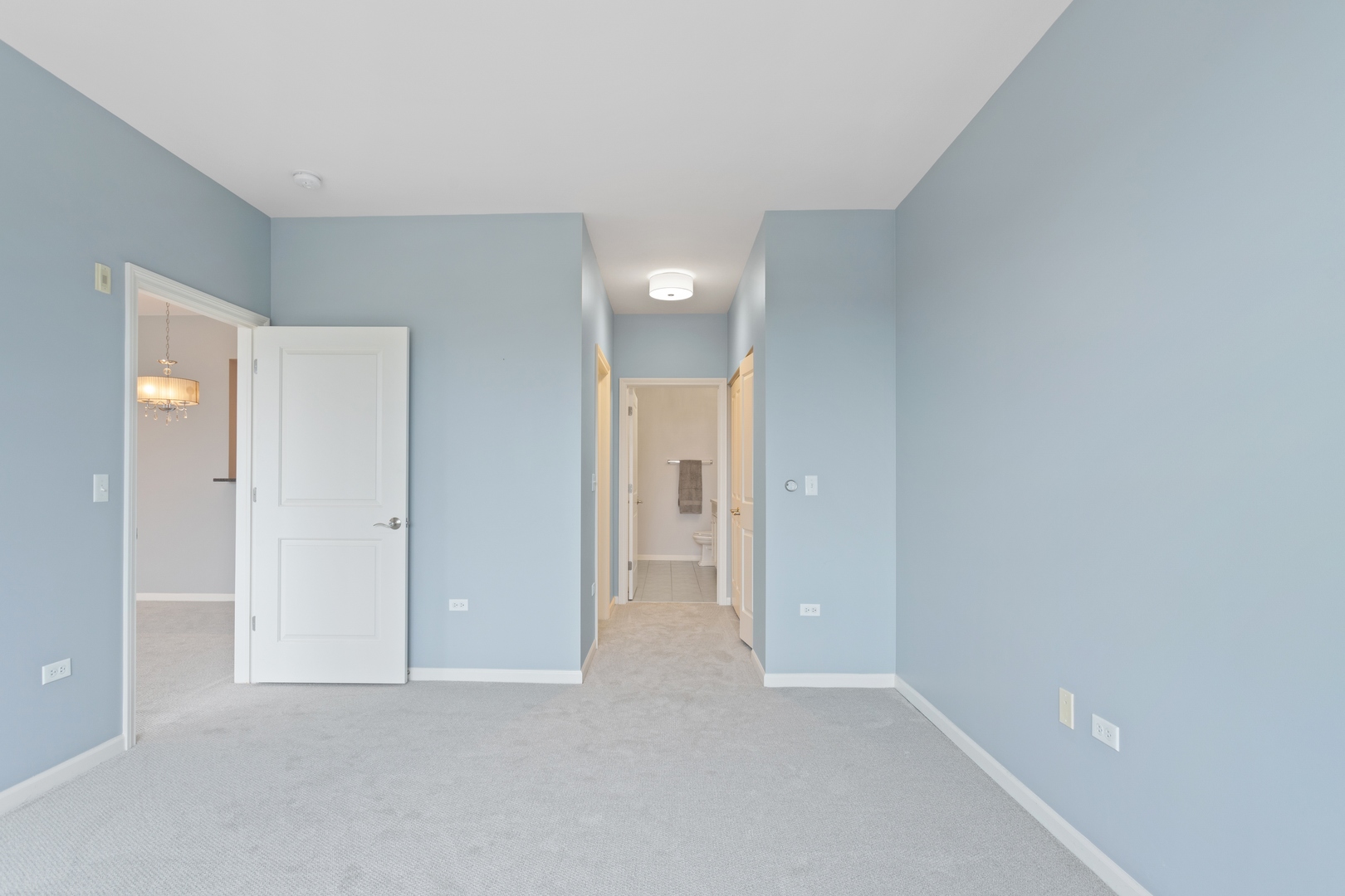 850 Village Center Drive Unit: 319