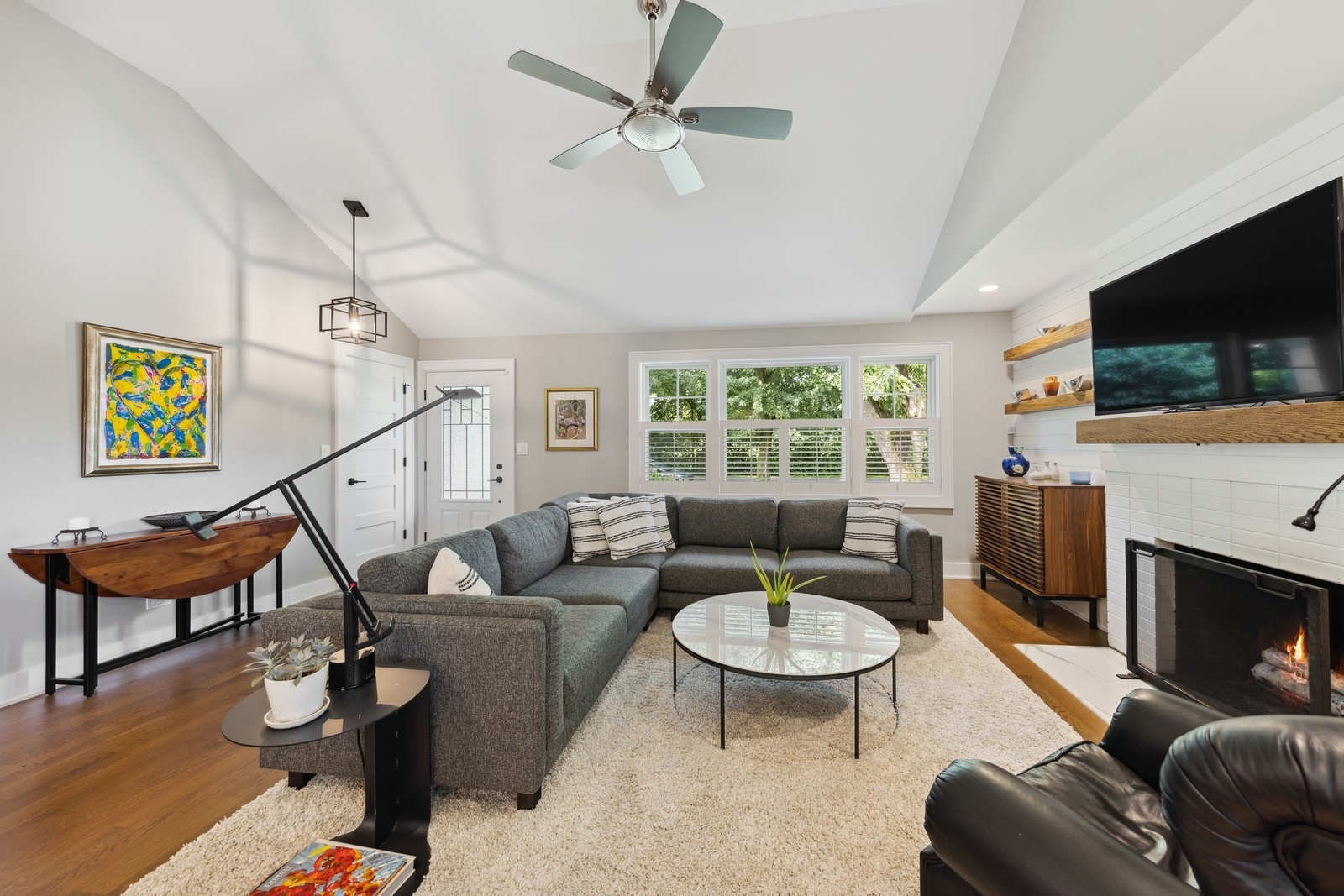 903 S Brainard Avenue