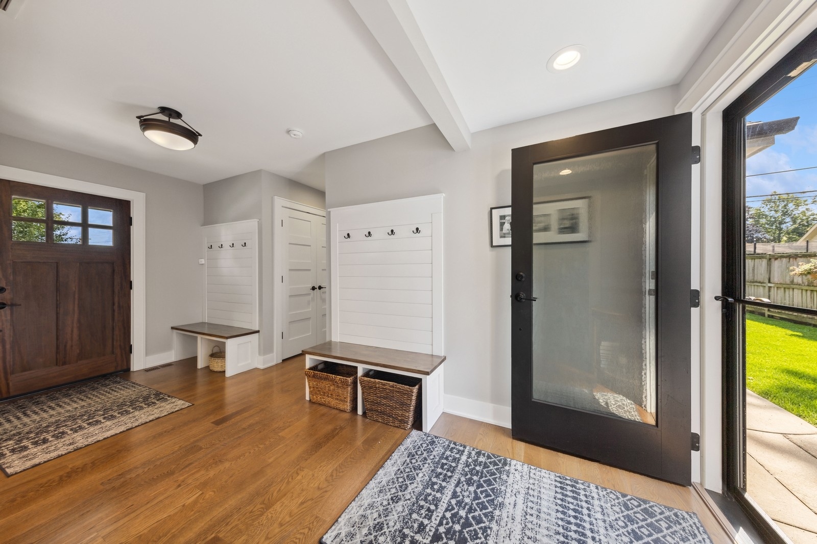 903 S Brainard Avenue