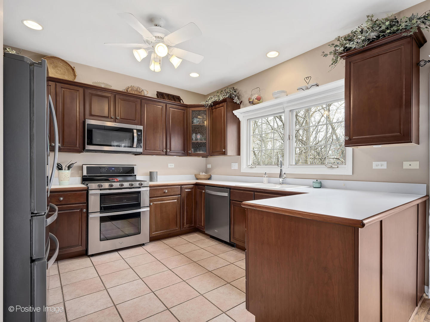 5117 Creek Drive