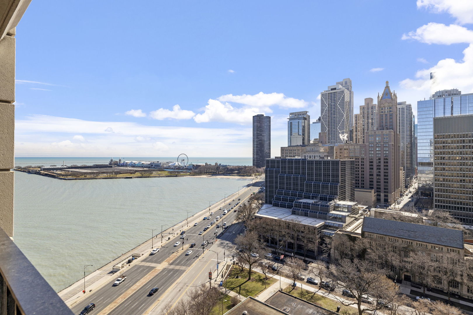 840 N Lake Shore Drive Unit: 1602
