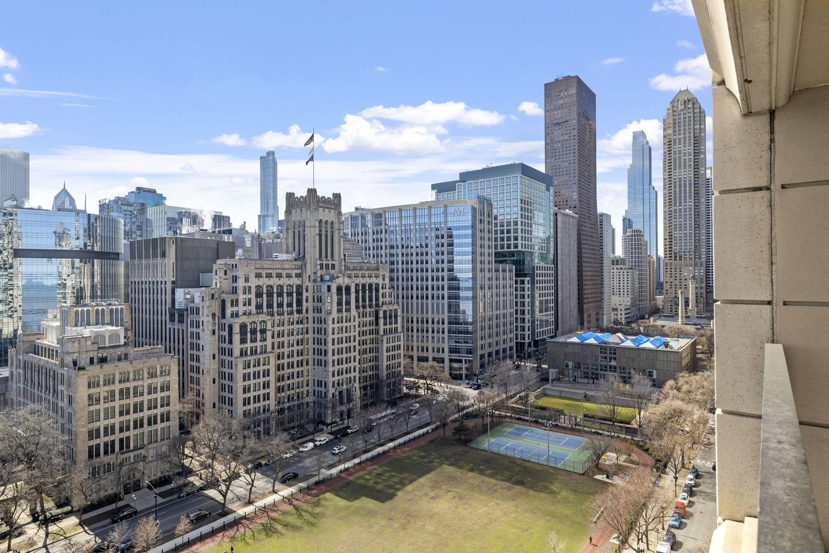 840 N Lake Shore Drive Unit: 1602