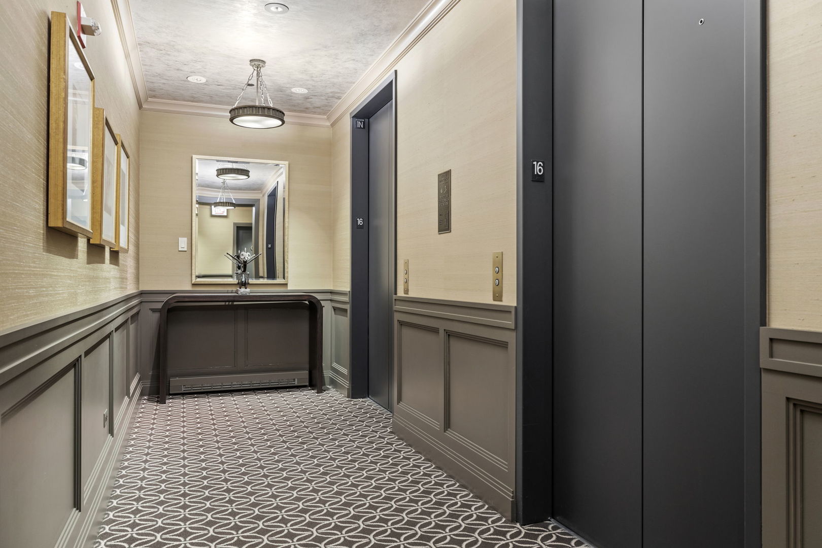 840 N Lake Shore Drive Unit: 1602