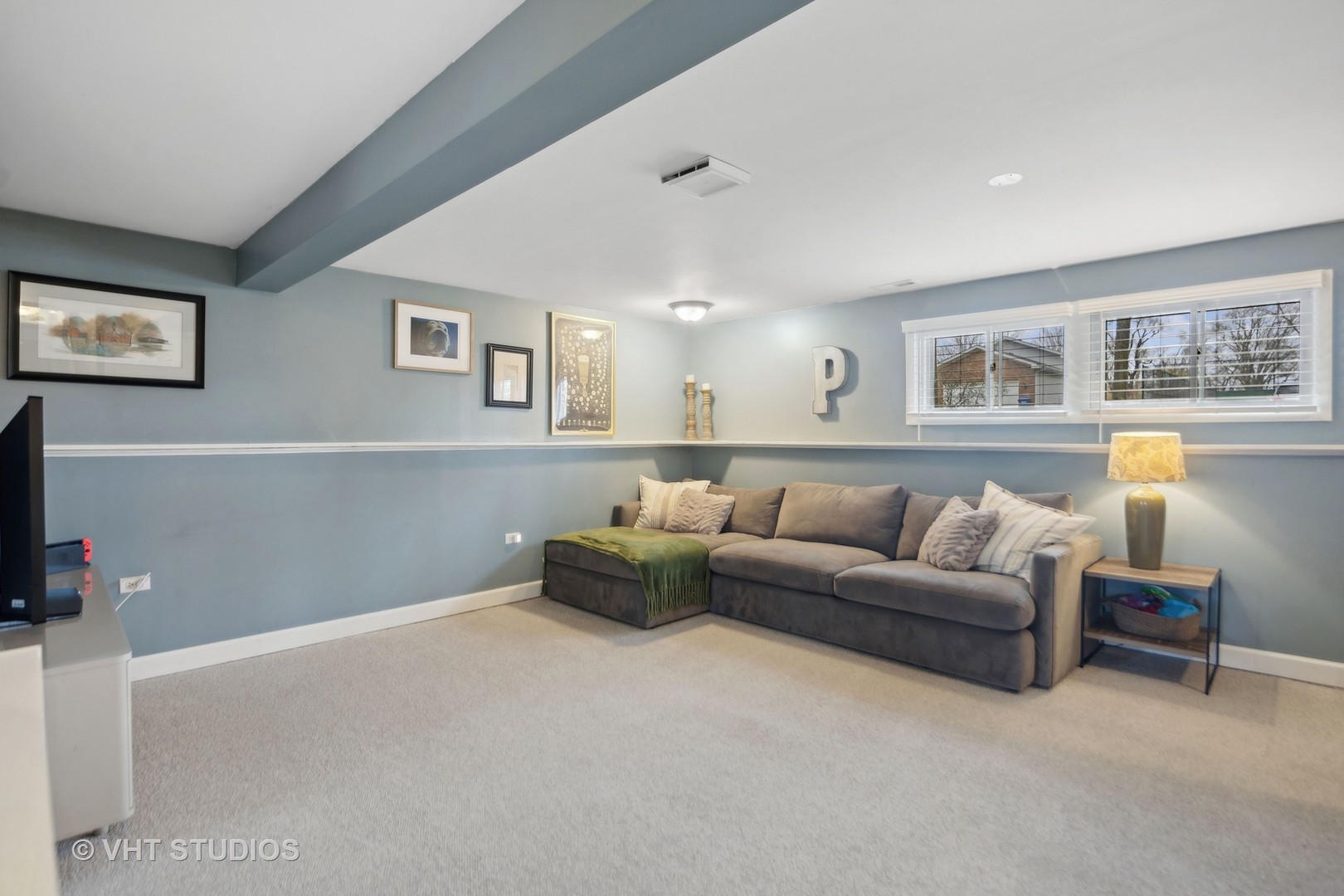 935 Southport Avenue