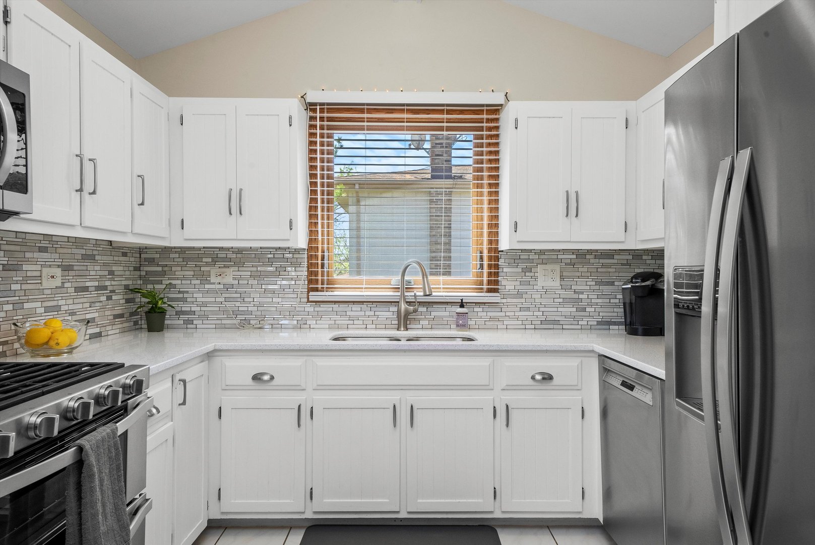12817 S Brian Place
