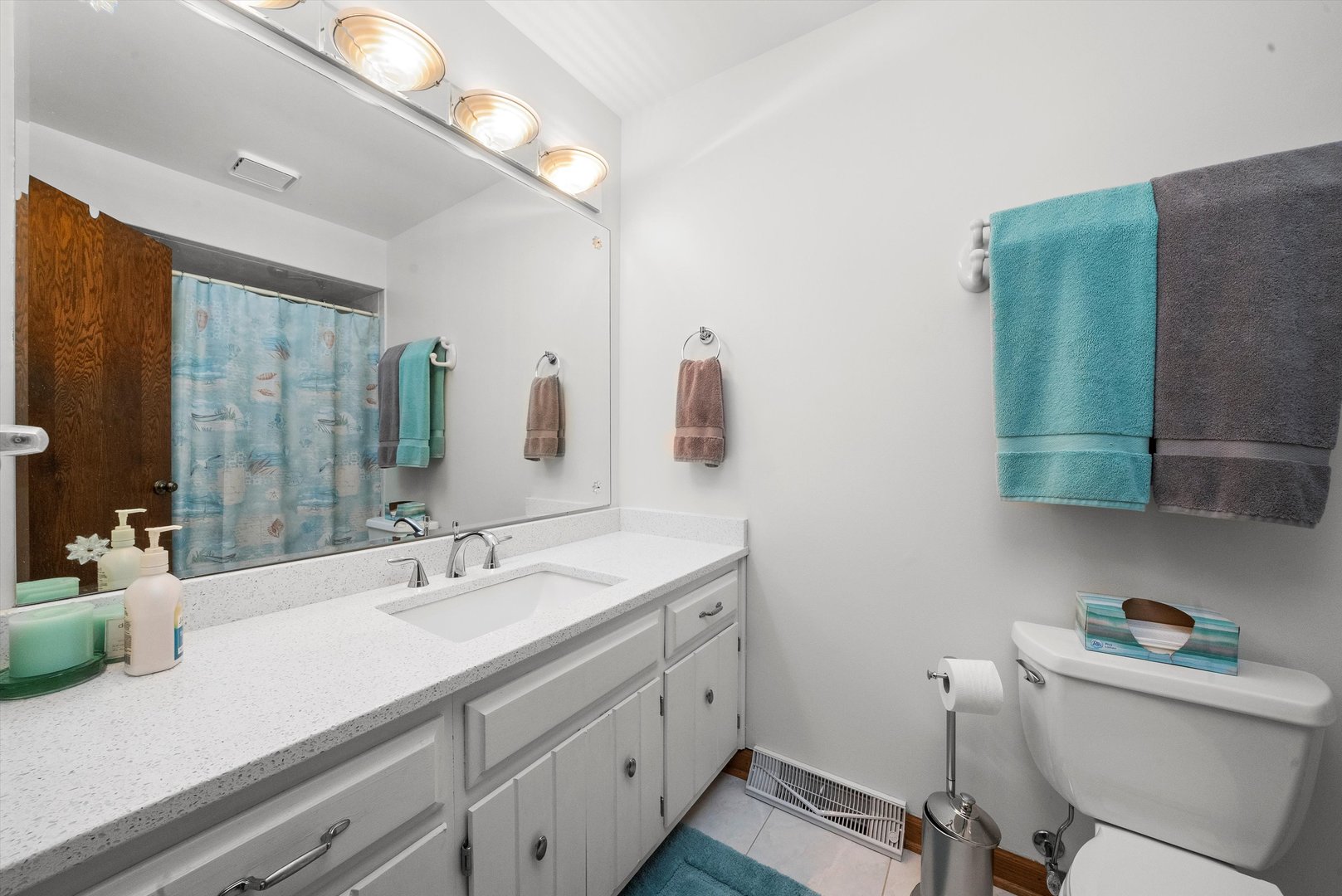 12817 S Brian Place