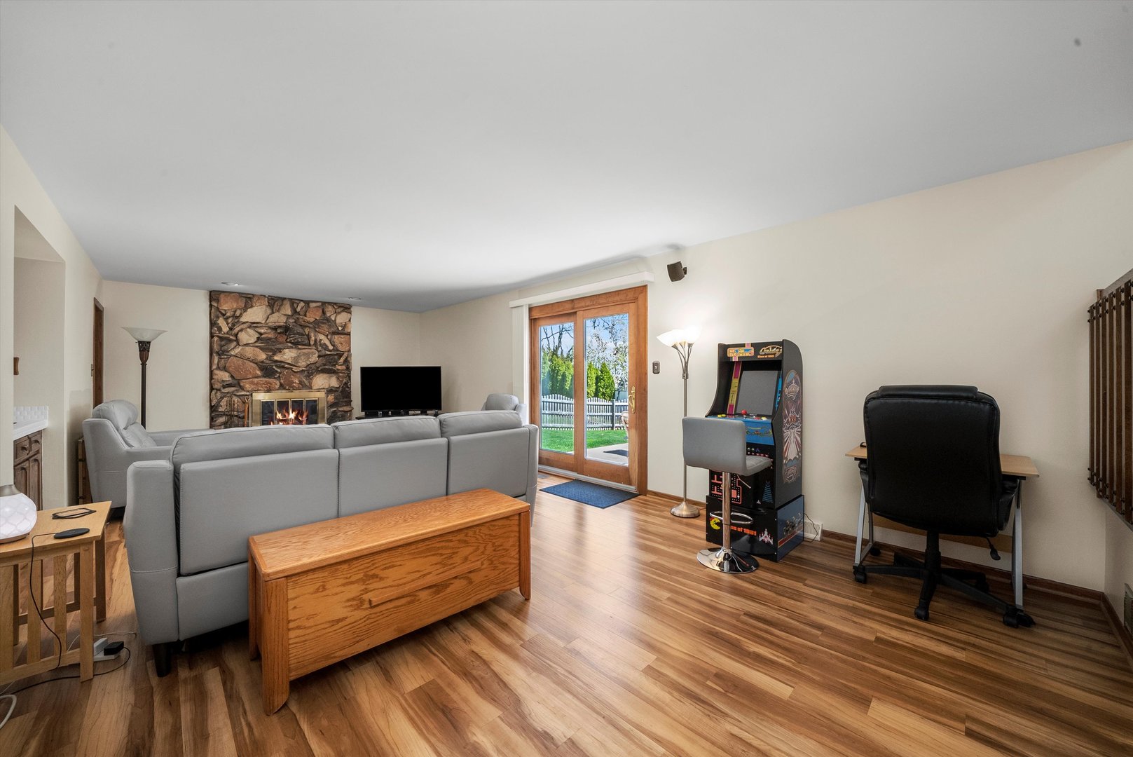 12817 S Brian Place