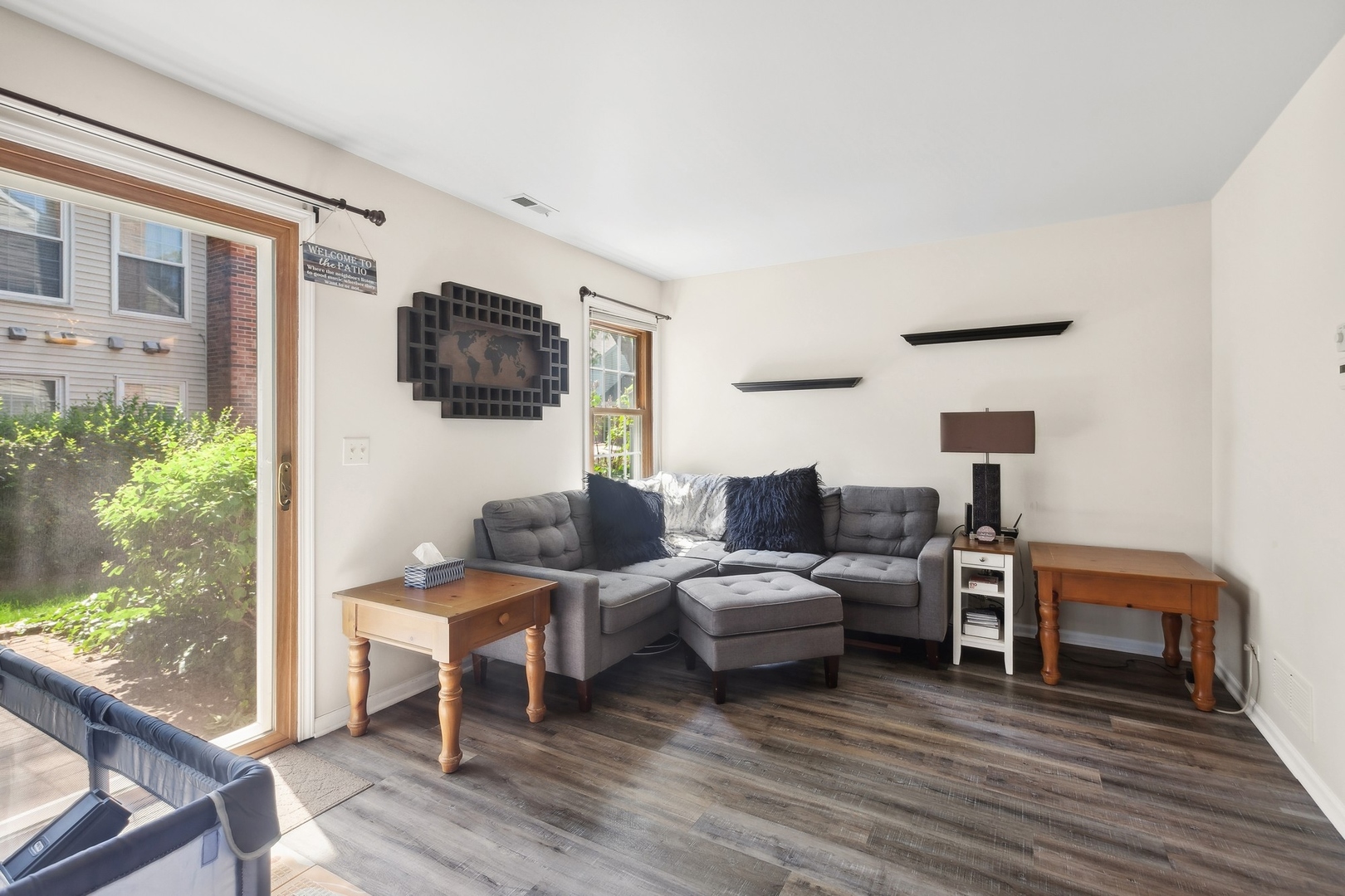 2S717 Timber Drive Unit: 18B