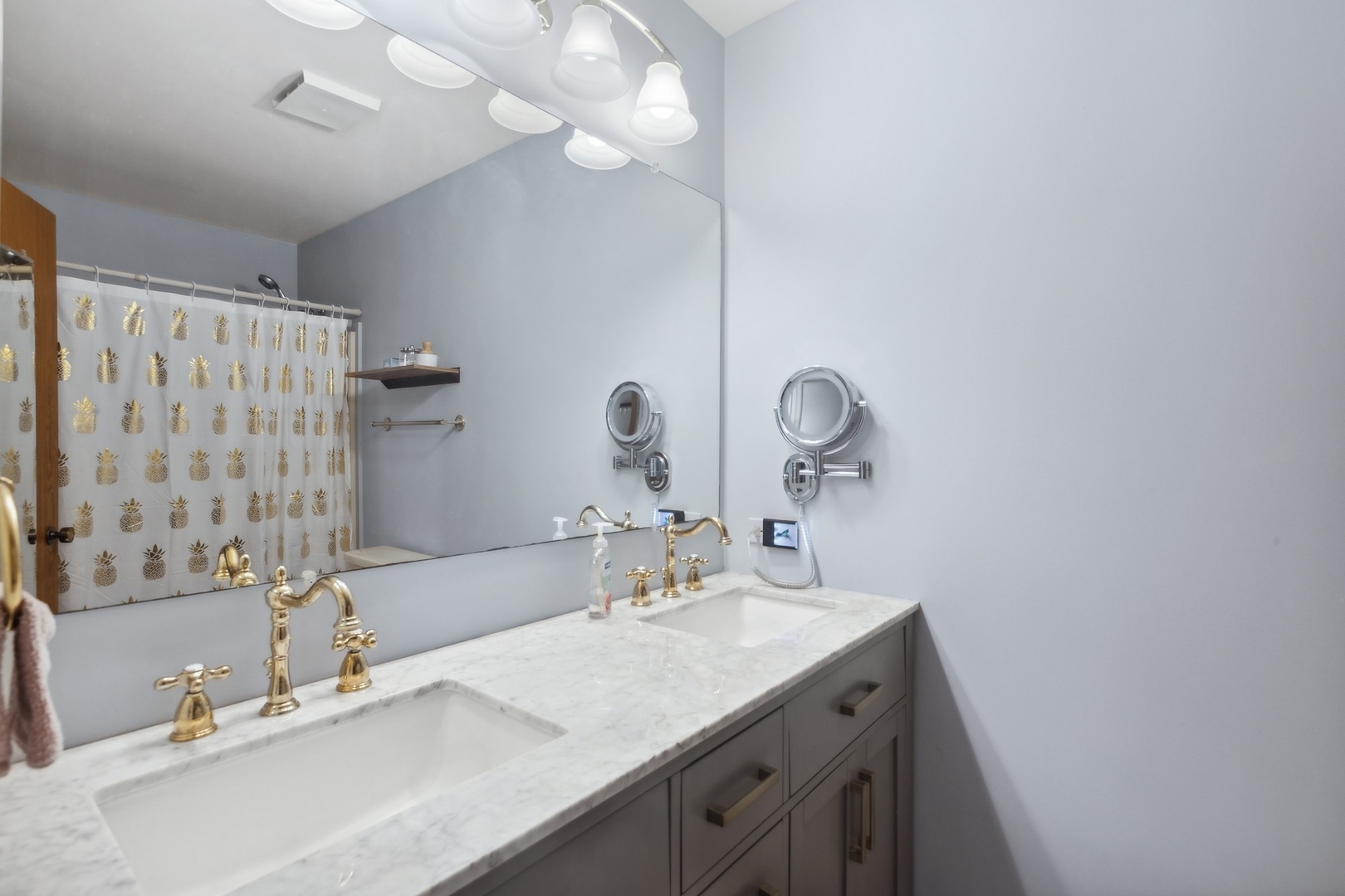2S717 Timber Drive Unit: 18B