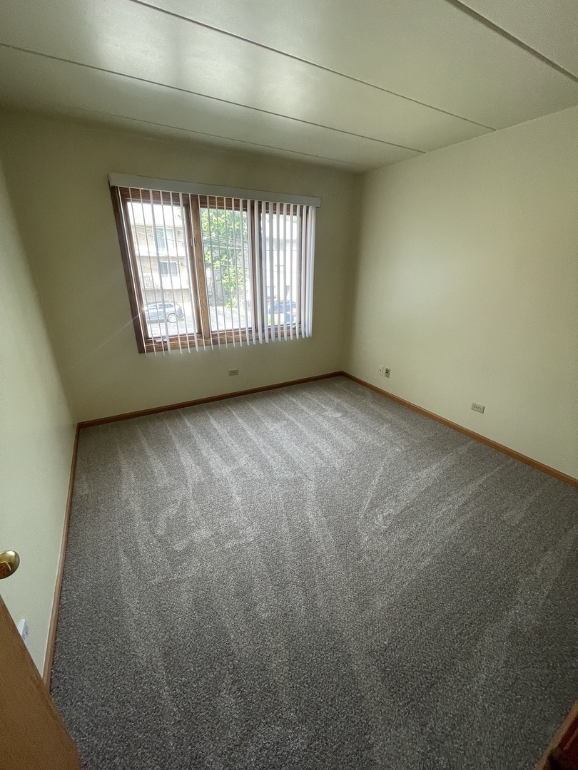 9532 Minnick Avenue Unit: 2W