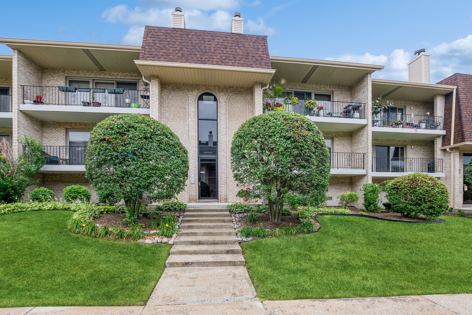 9004 Del Prado Drive Unit: 1S