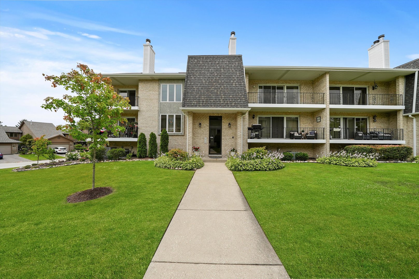 9066 Del Prado Drive Unit: 2S