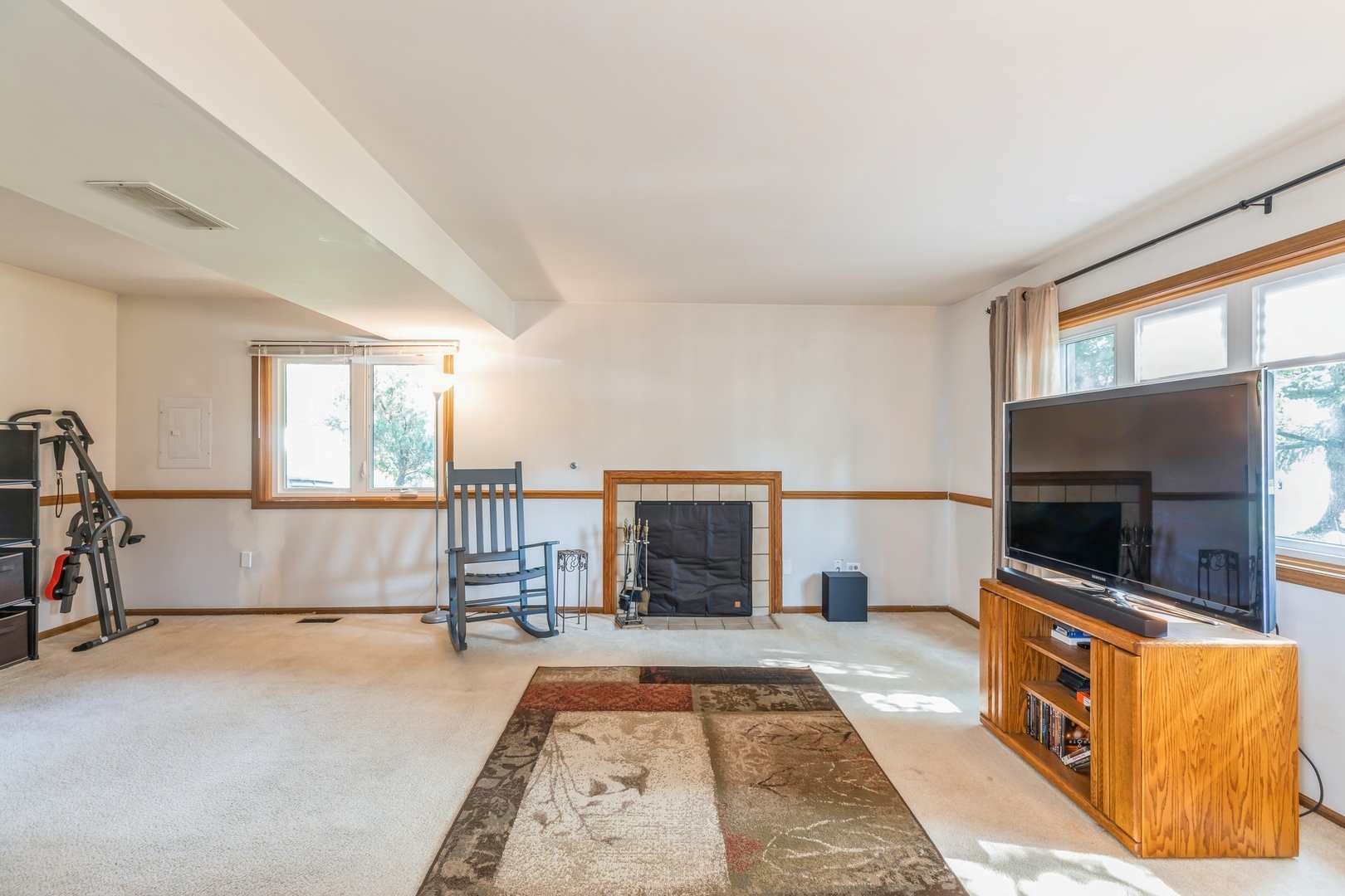 9200 Drummond Drive