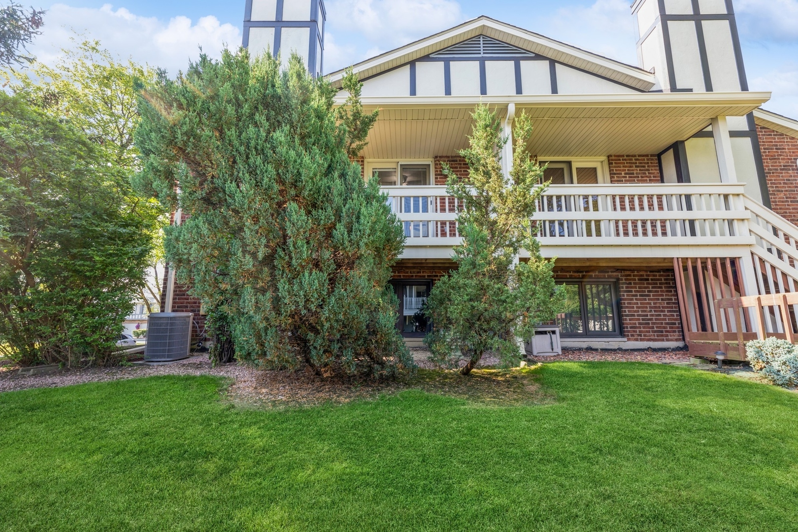 9200 Drummond Drive