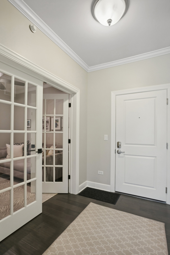 149 W Kennedy Lane Unit: 406