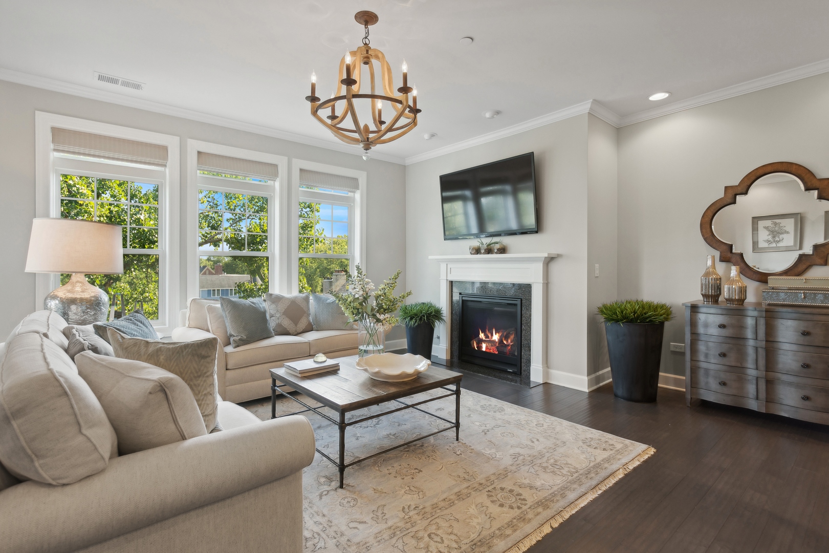 149 W Kennedy Lane Unit: 406