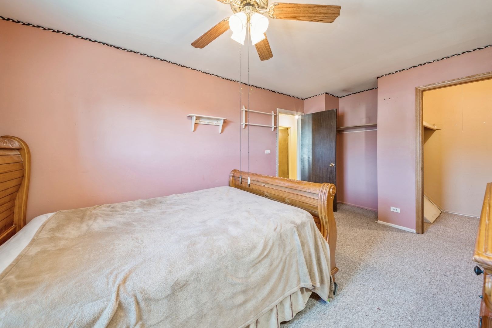 432 James Court Unit: B