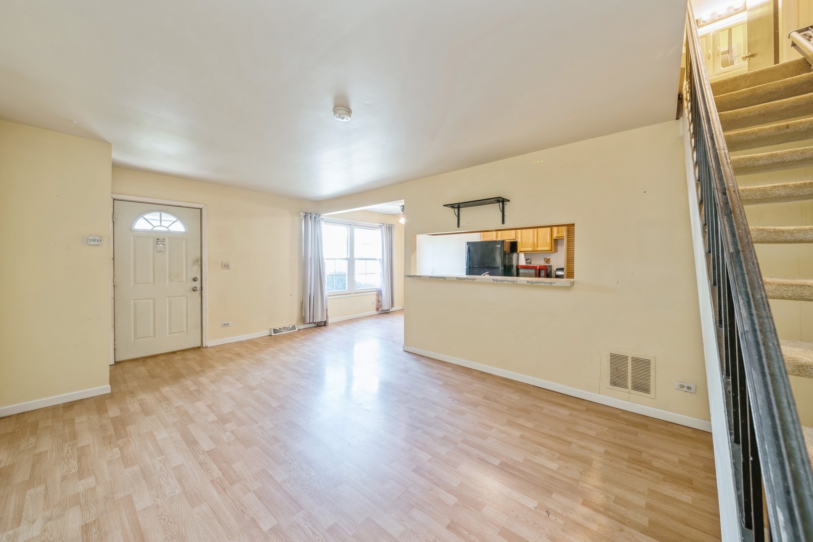 432 James Court Unit: B