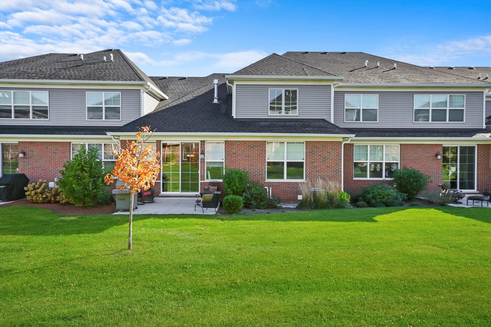 17048 CLOVER Drive