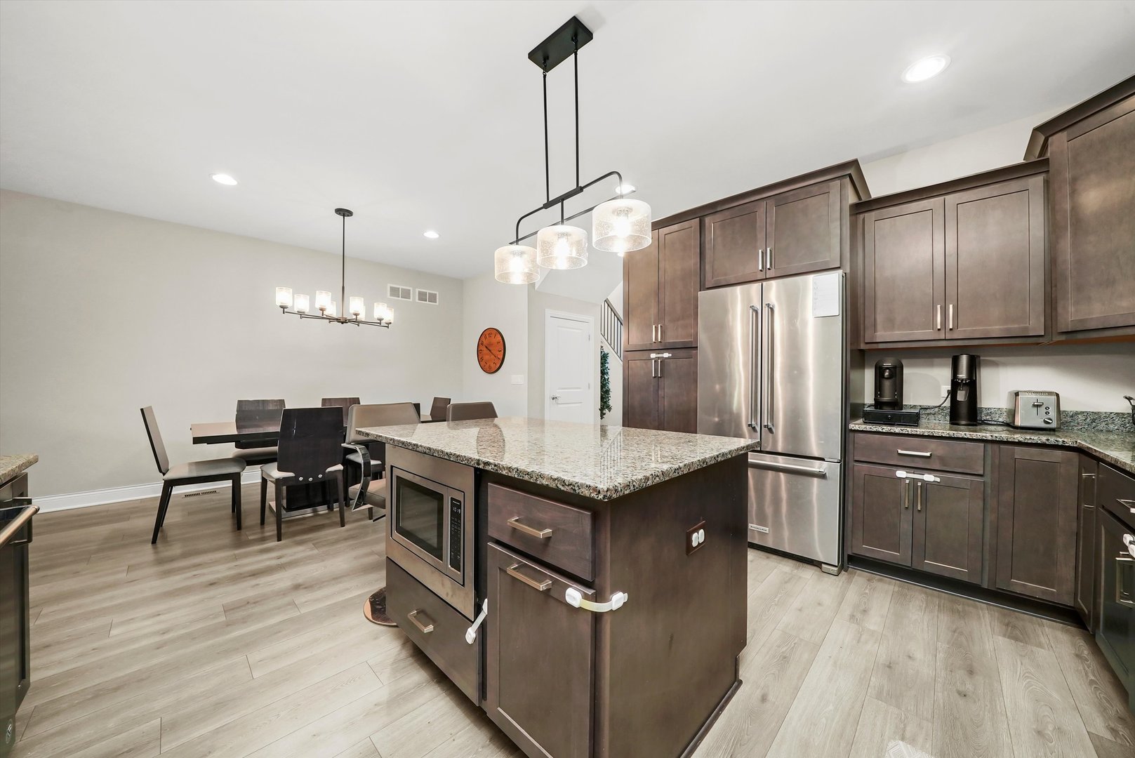17048 CLOVER Drive
