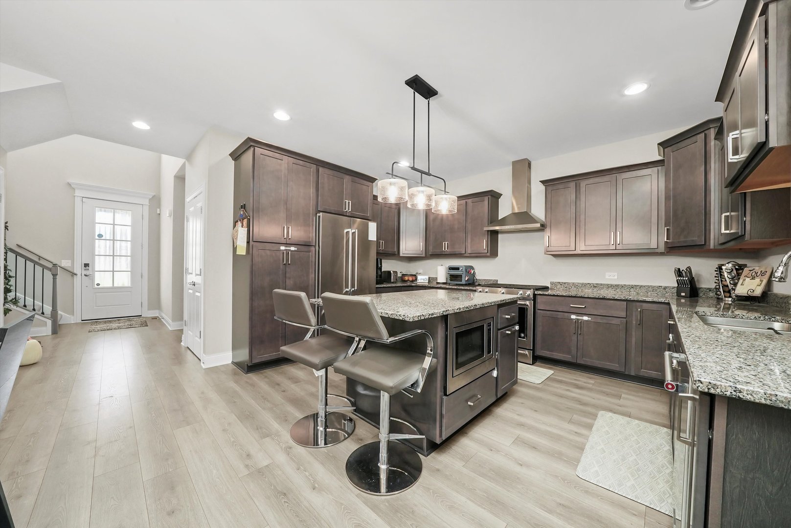 17048 CLOVER Drive