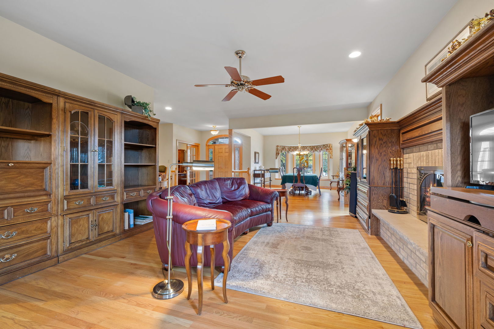 13495 Cambridge Drive