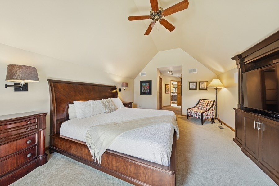 324 N County Line Road