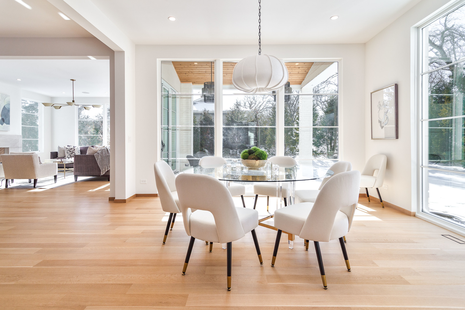 527 Kensington Court