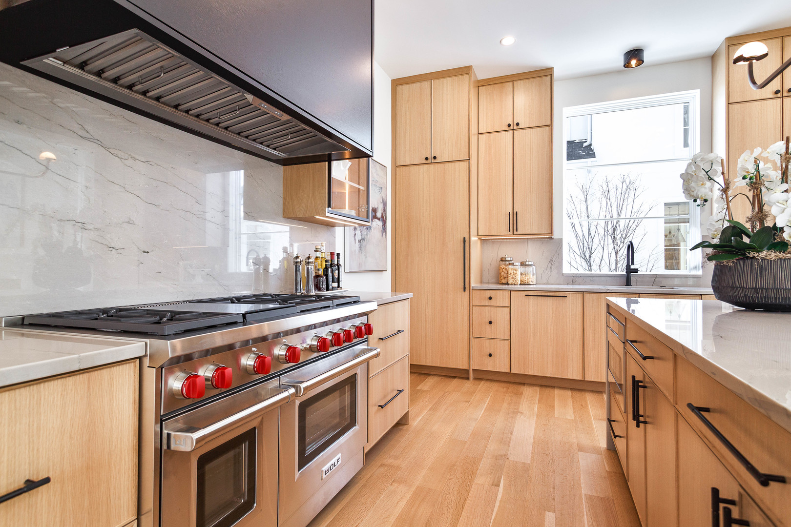 527 Kensington Court