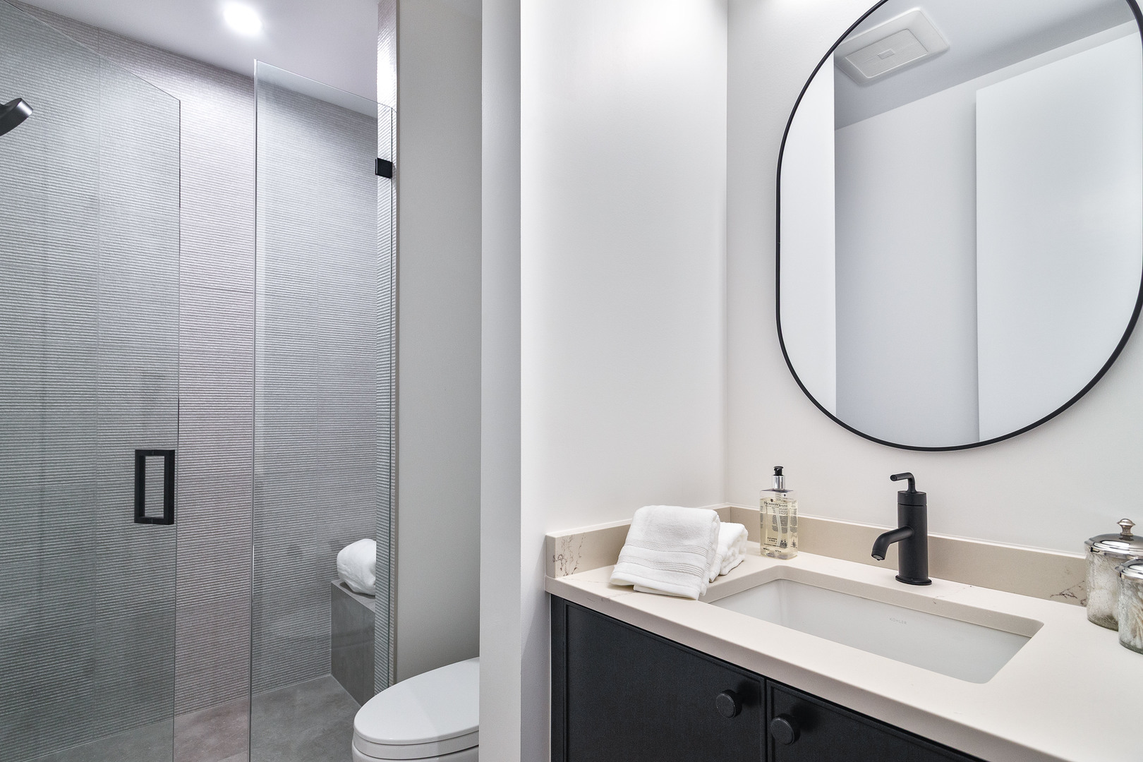 527 Kensington Court