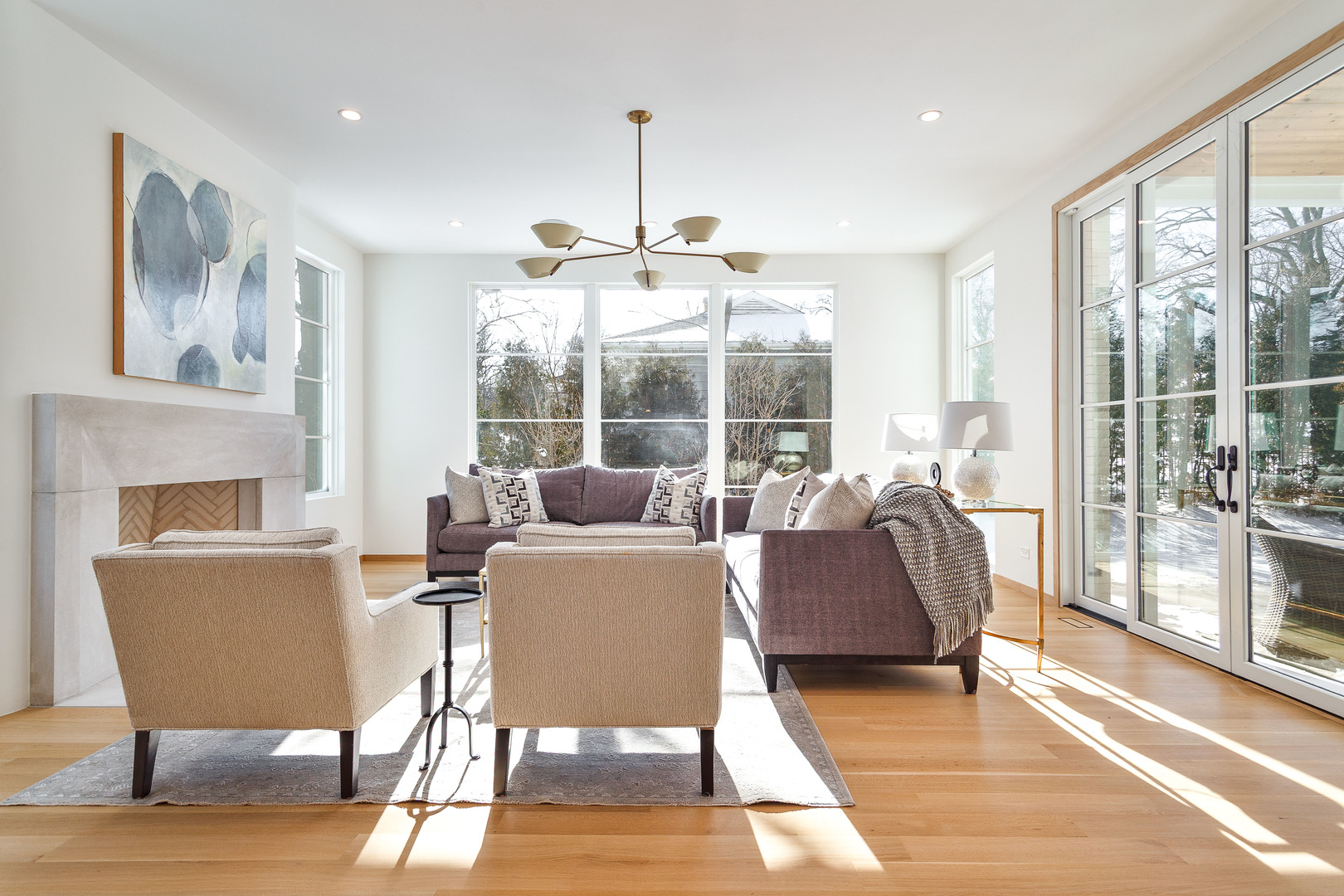 527 Kensington Court