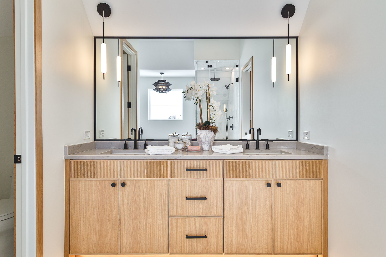 527 Kensington Court