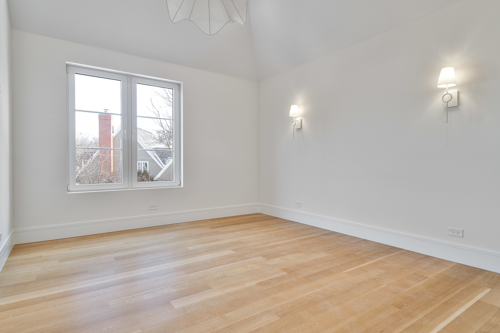 533 Kensington Court