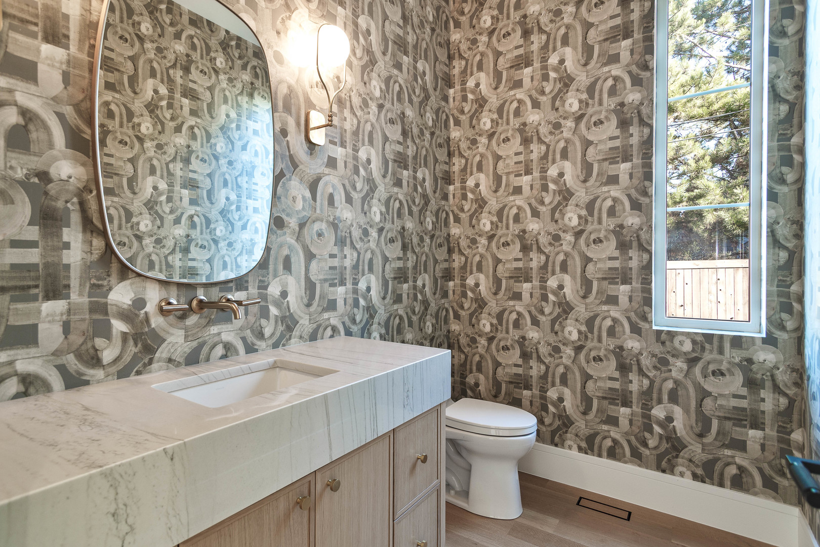 535 Kensington Court