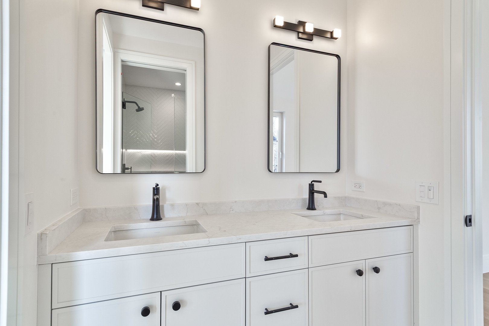 535 Kensington Court