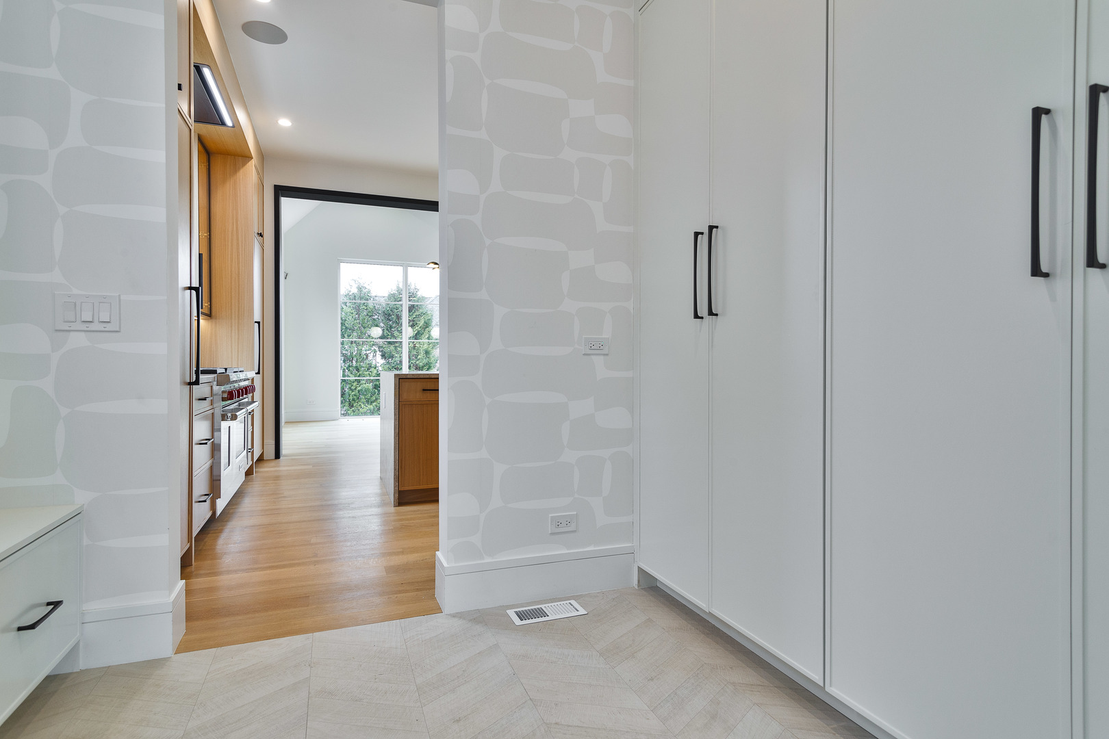 539 Kensington Court