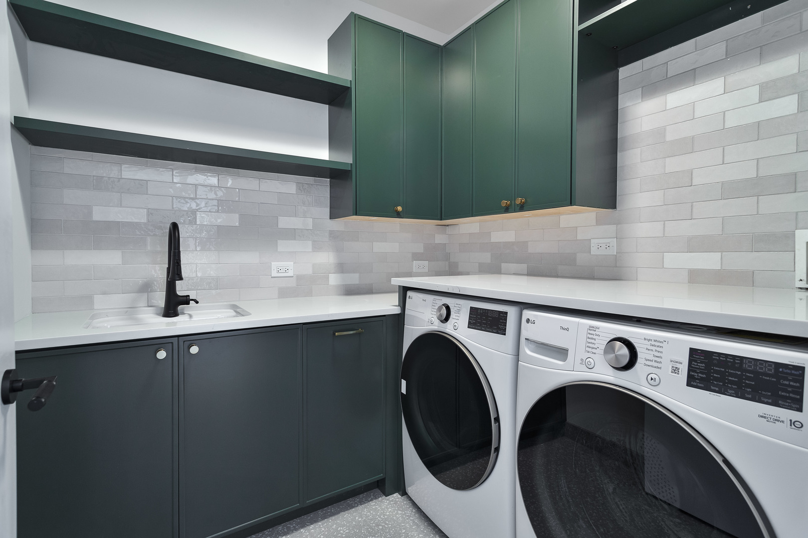 539 Kensington Court