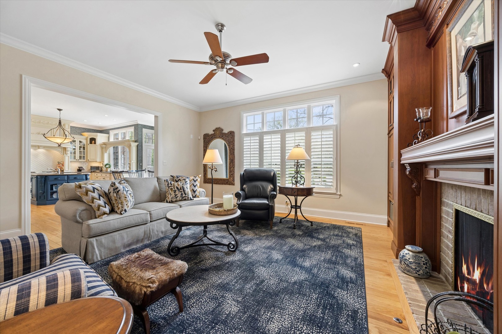 729 S Lincoln Street