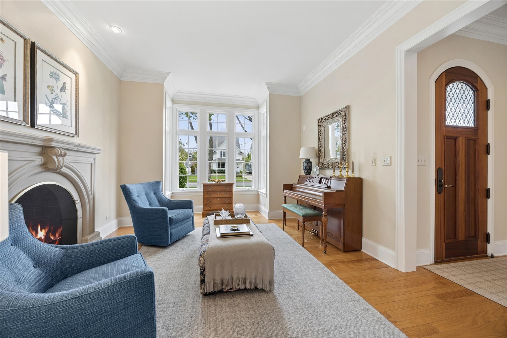 729 S Lincoln Street