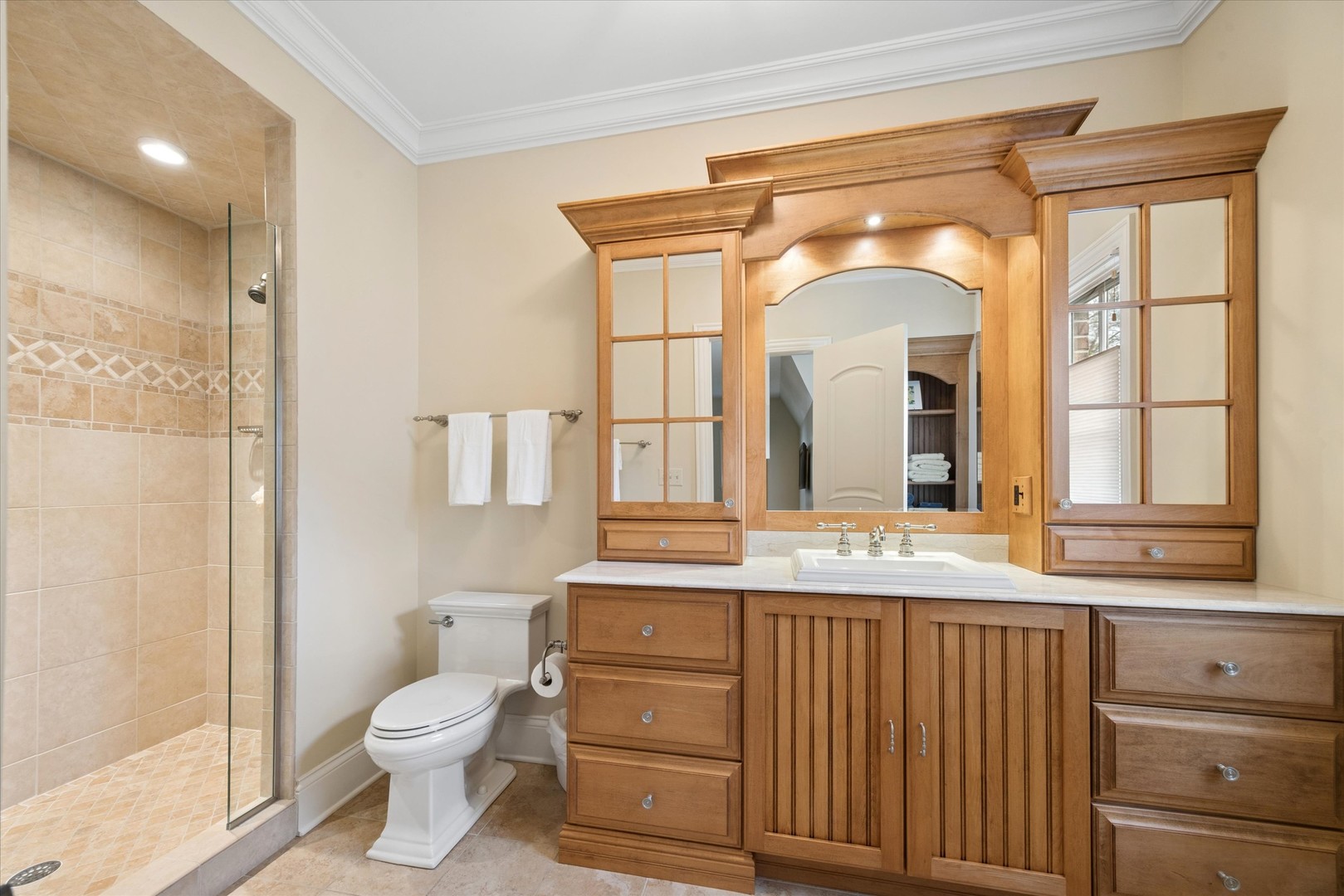 729 S Lincoln Street