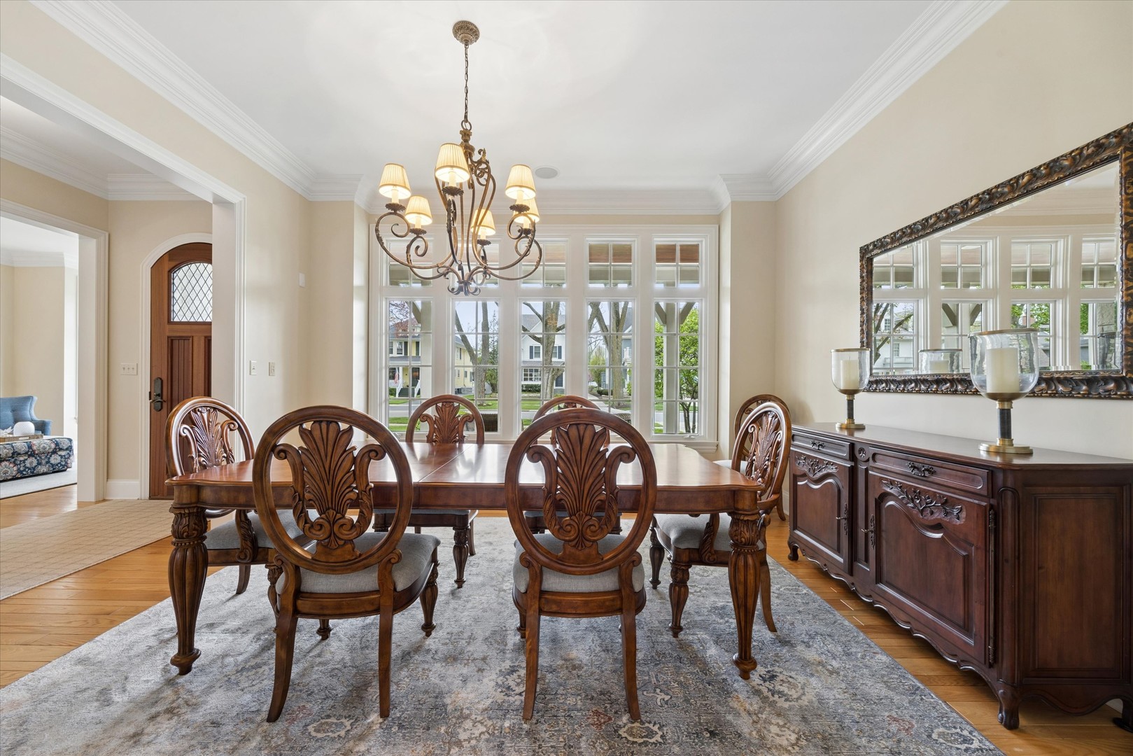 729 S Lincoln Street