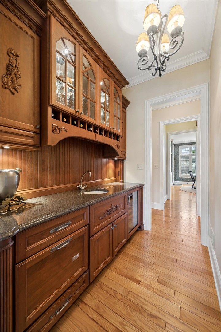 729 S Lincoln Street