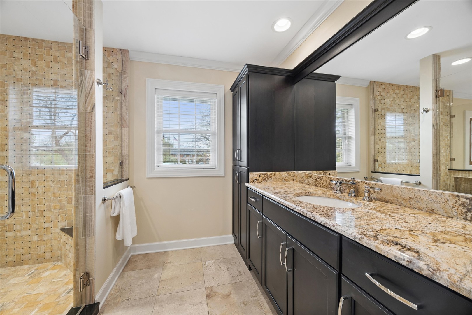 801 S Madison Street