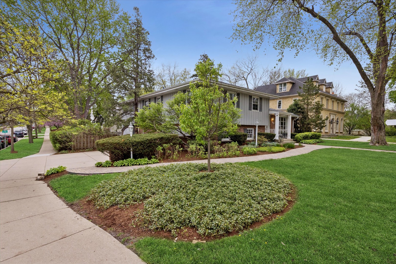 801 S Madison Street